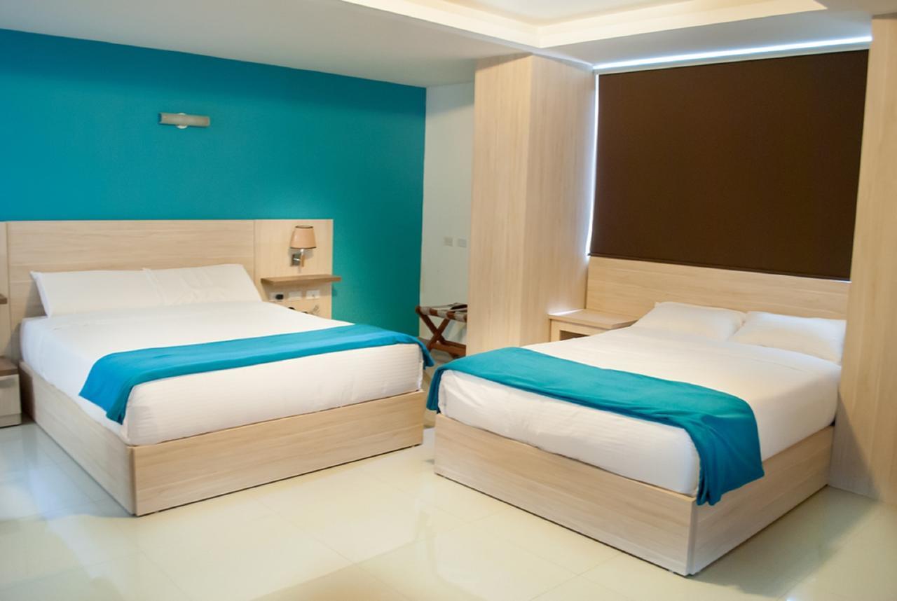 Hotel - Centro Comercial Punta Del Mar 萨利纳斯 外观 照片