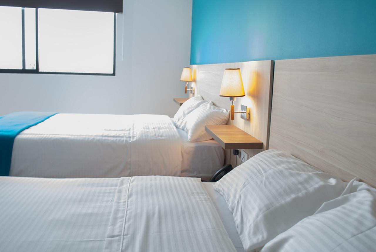 Hotel - Centro Comercial Punta Del Mar 萨利纳斯 客房 照片